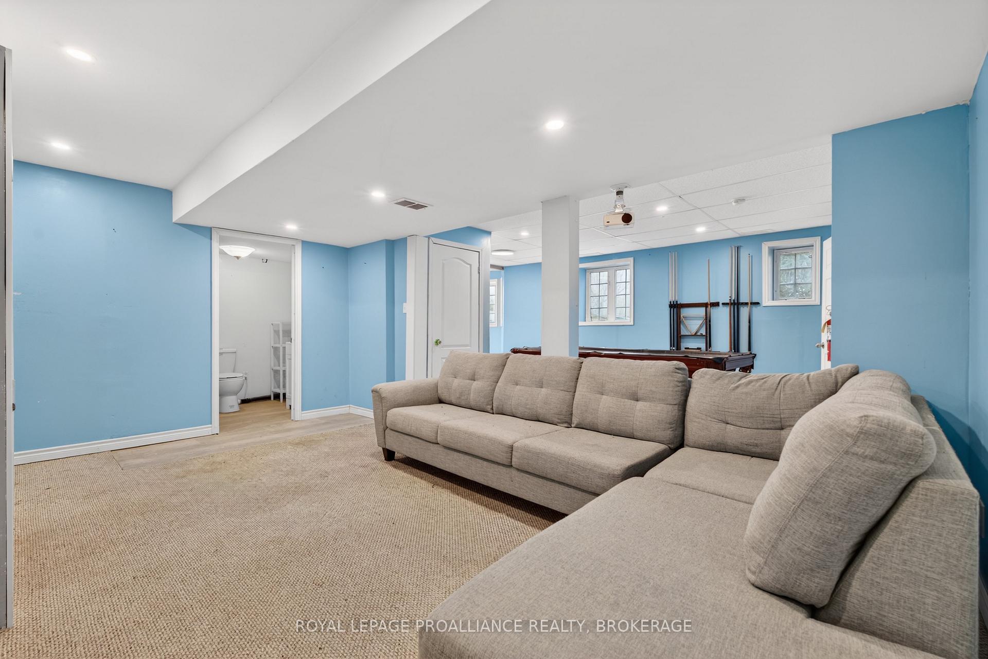 Photo 29 of 3081 Barnaby Court, Kingston, City North of 401 — HOMEH