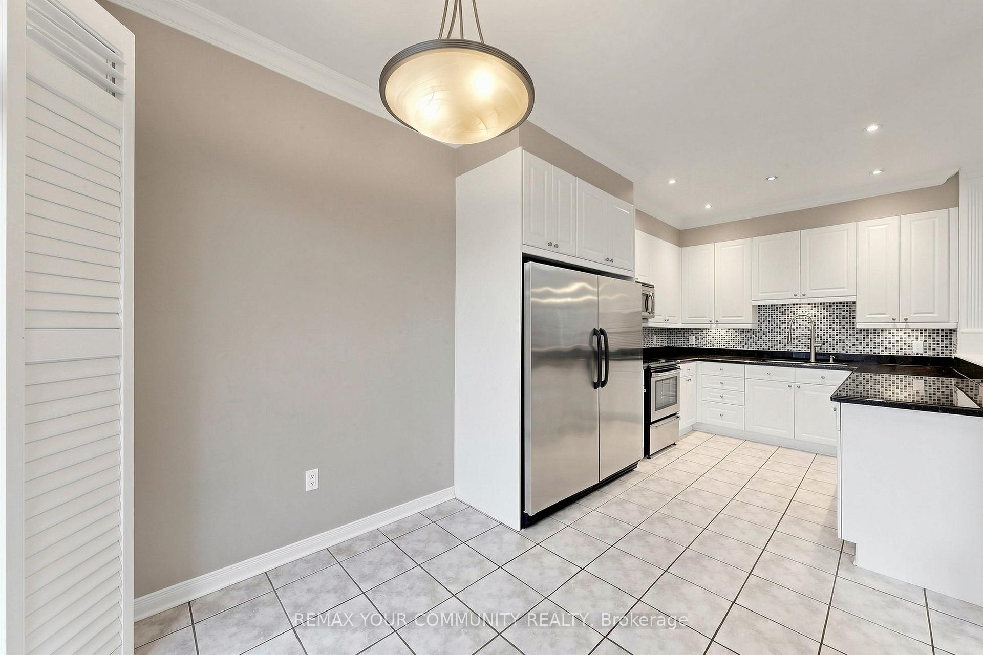 Photo 9 of Unit (Upper), 222 Kayla Crescent, Vaughan, Maple — HOMEH