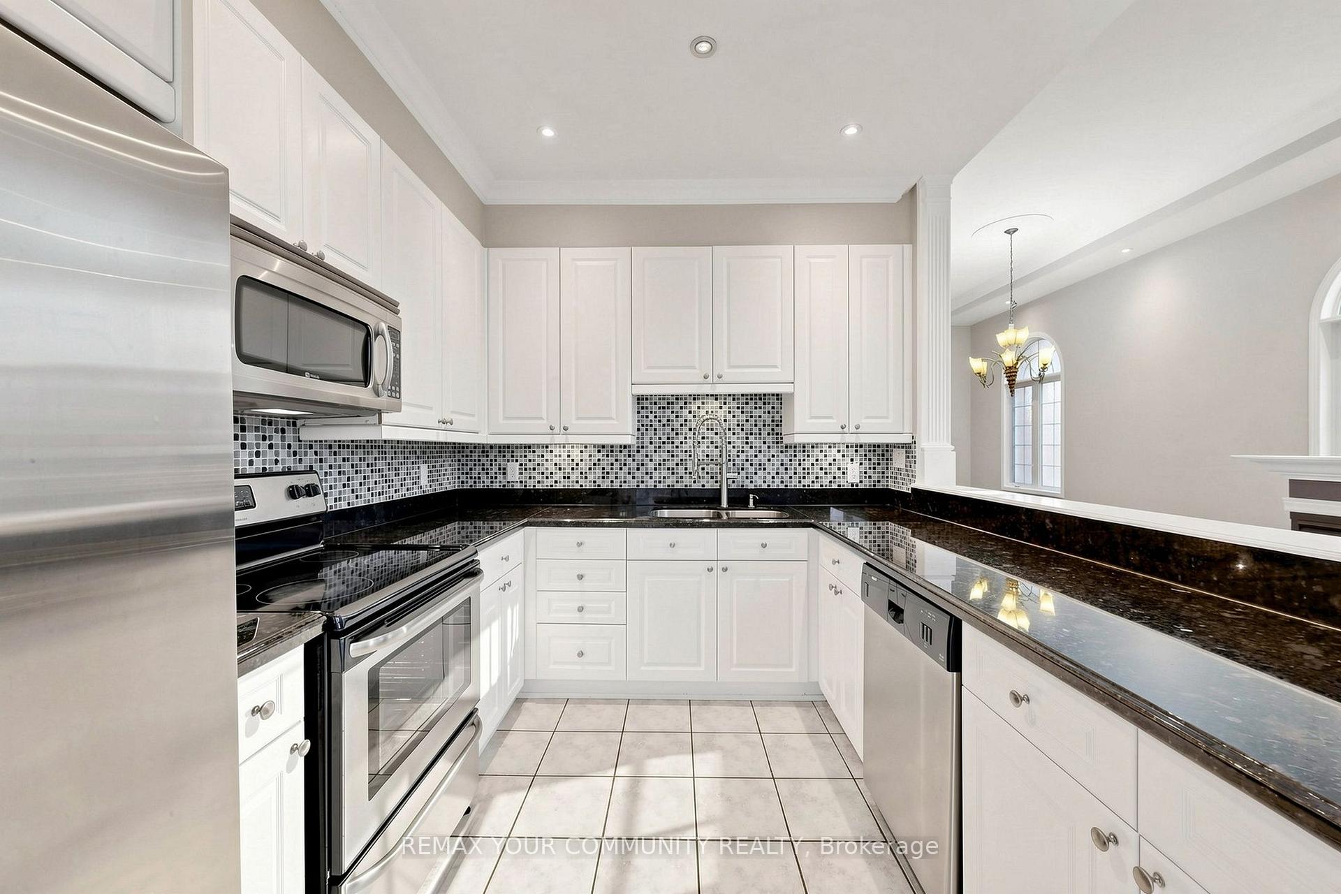 Photo 11 of Unit (Upper), 222 Kayla Crescent, Vaughan, Maple — HOMEH