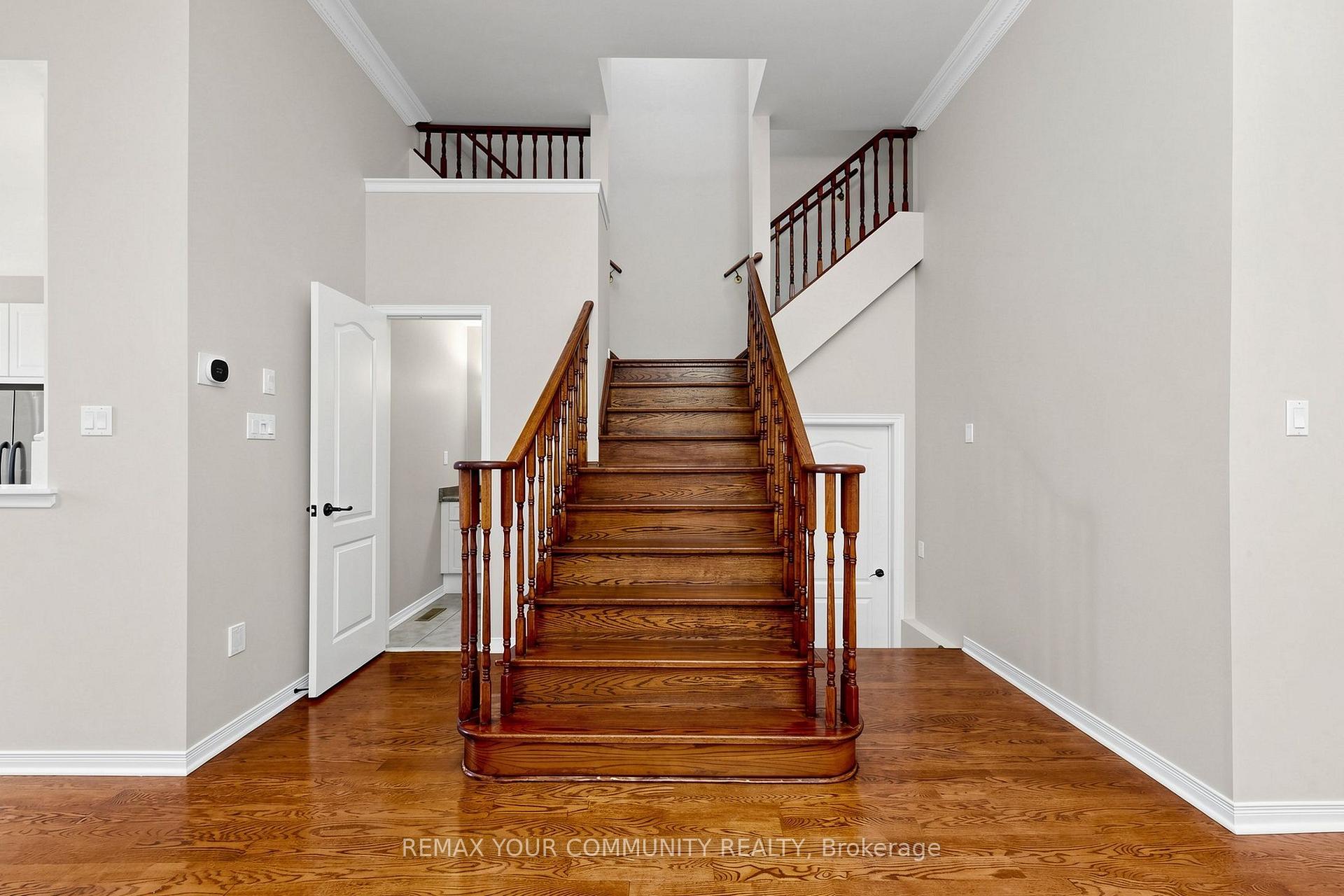 Photo 21 of Unit (Upper), 222 Kayla Crescent, Vaughan, Maple — HOMEH