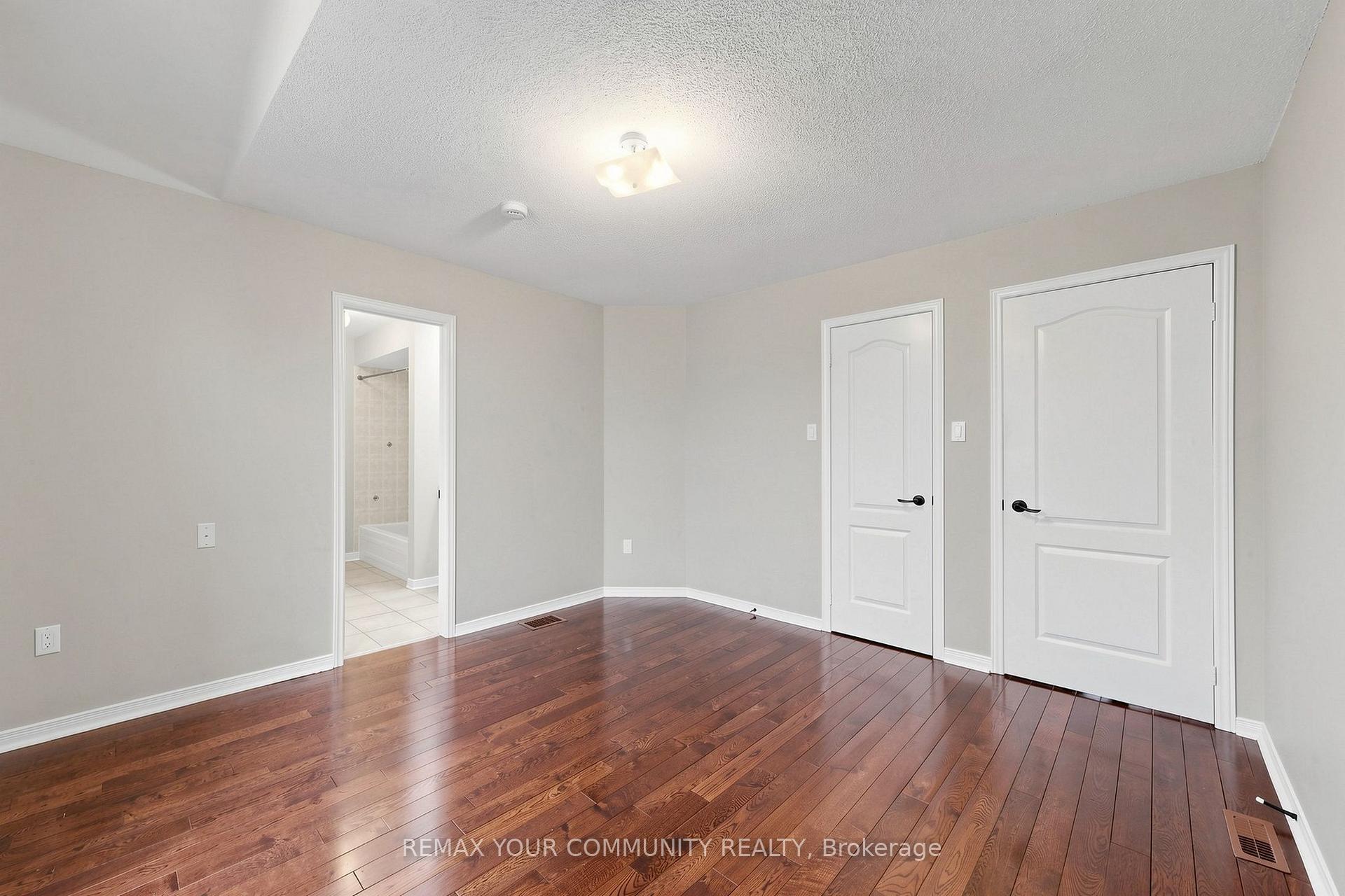 Photo 25 of Unit (Upper), 222 Kayla Crescent, Vaughan, Maple — HOMEH