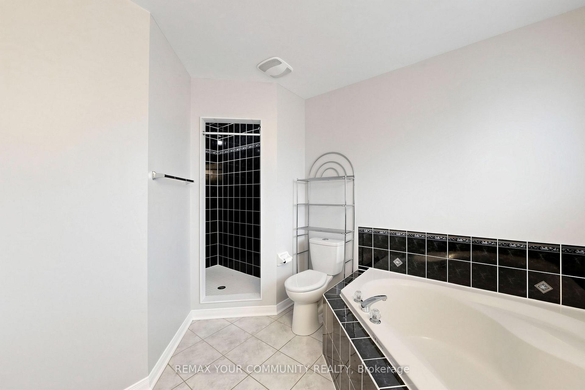 Photo 36 of Unit (Upper), 222 Kayla Crescent, Vaughan, Maple — HOMEH
