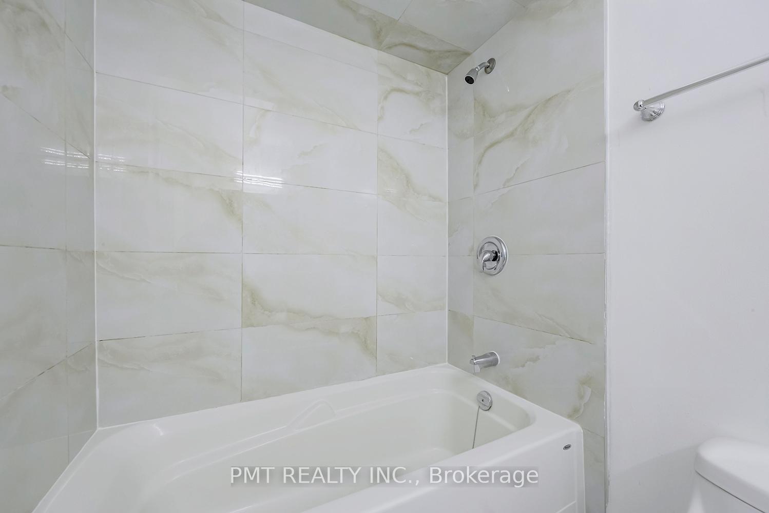 Photo 27 of 26 Granada Crescent, Scarborough, Rouge — HOMEH