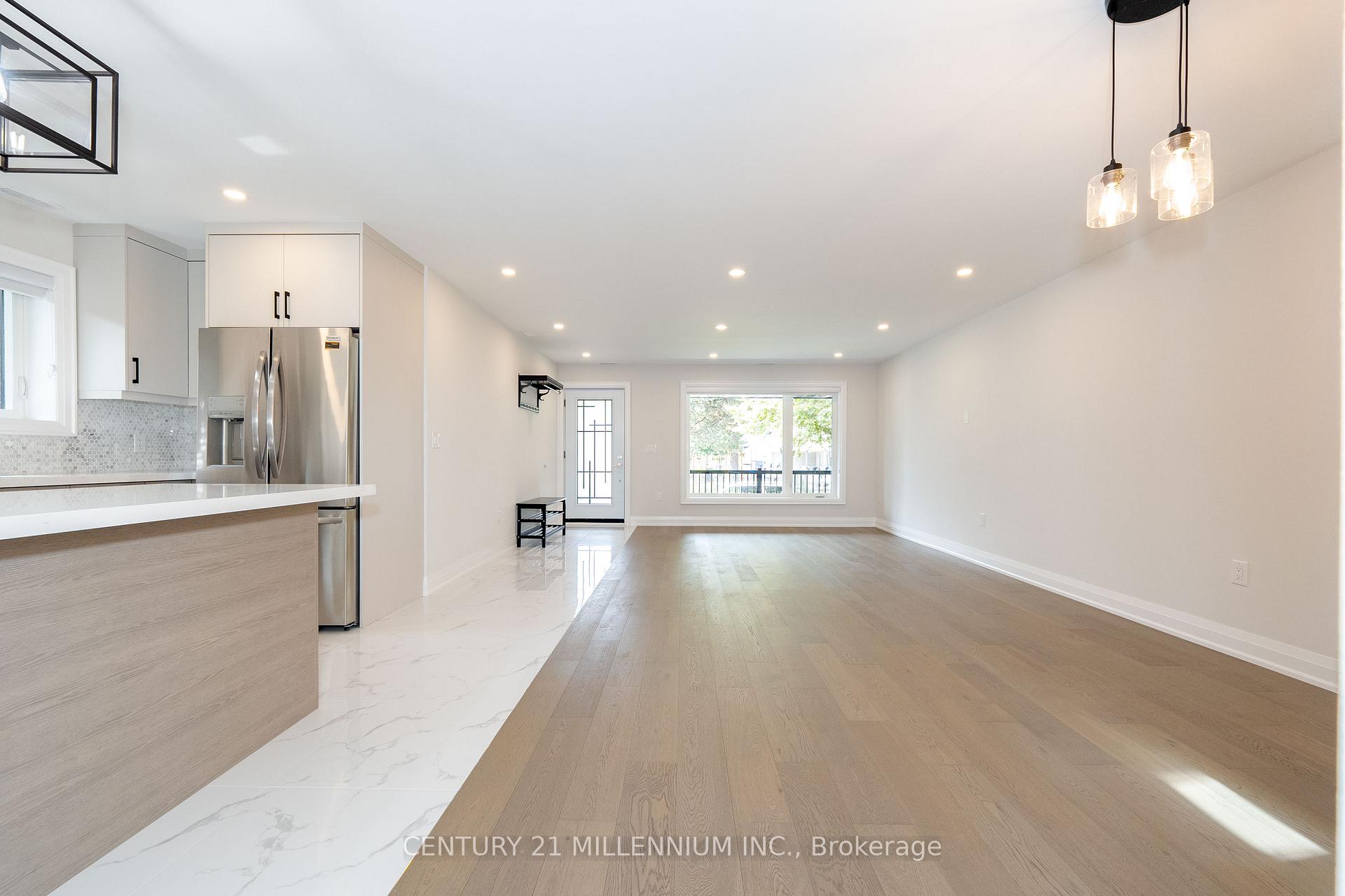 Photo 7 of Unit A, 31 Mariposa Avenue, Toronto, Rockcliffe-Smythe — HOMEH