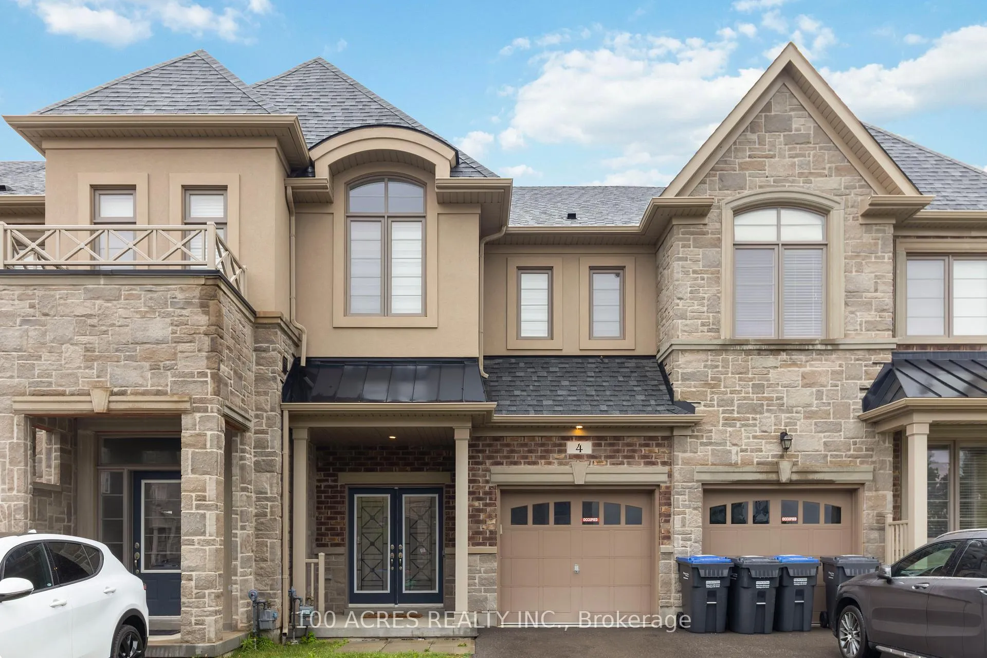 Photo 1 of 4 Dalbeattie Drive, Brampton, Bram West — HOMEH