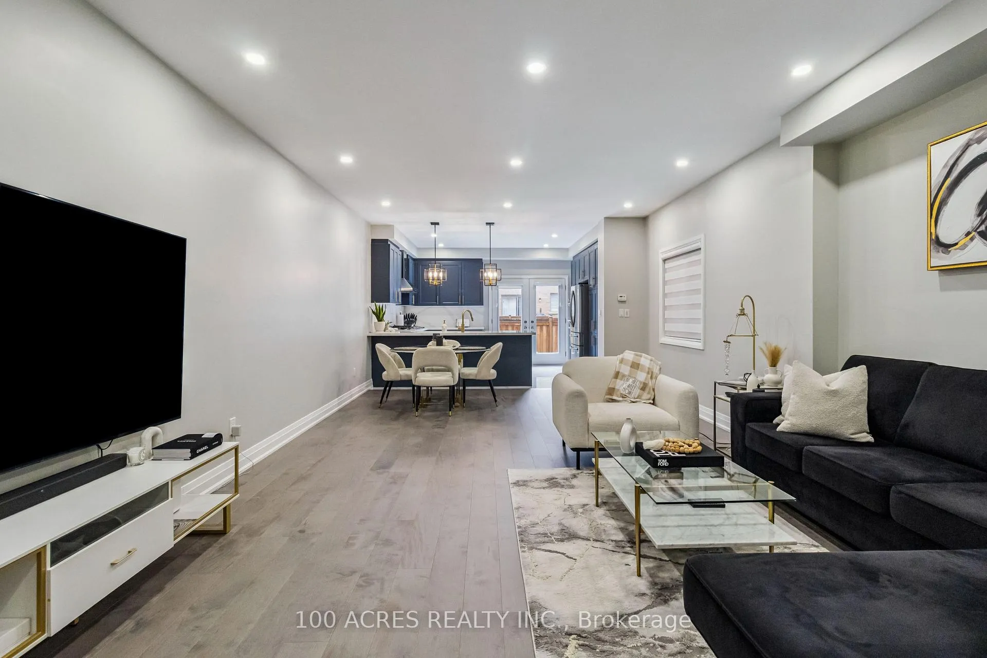 Photo 9 of 4 Dalbeattie Drive, Brampton, Bram West — HOMEH