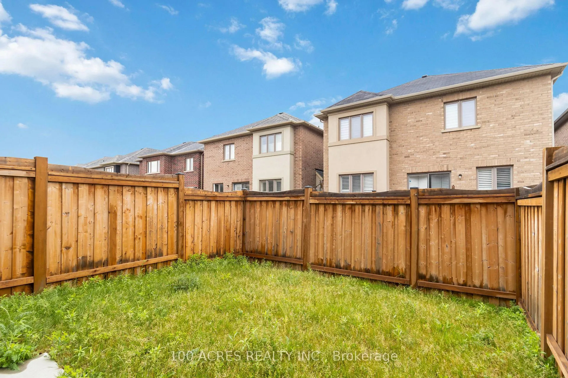 Photo 31 of 4 Dalbeattie Drive, Brampton, Bram West — HOMEH