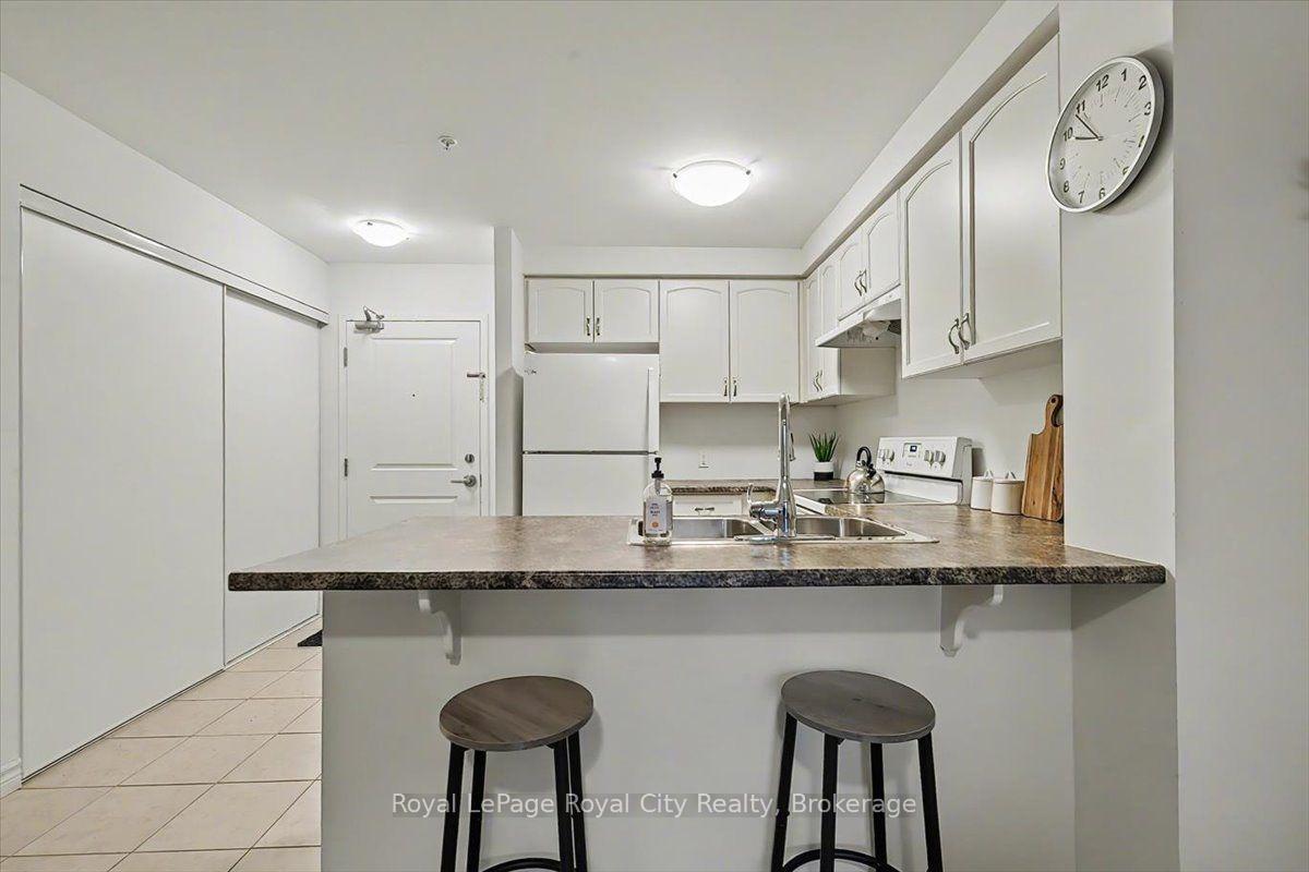 Photo 9 of Unit 120, 1284 Gordon Street, Guelph, Kortright East — HOMEH