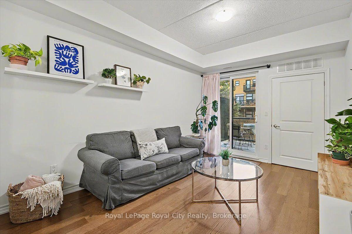 Photo 10 of Unit 120, 1284 Gordon Street, Guelph, Kortright East — HOMEH