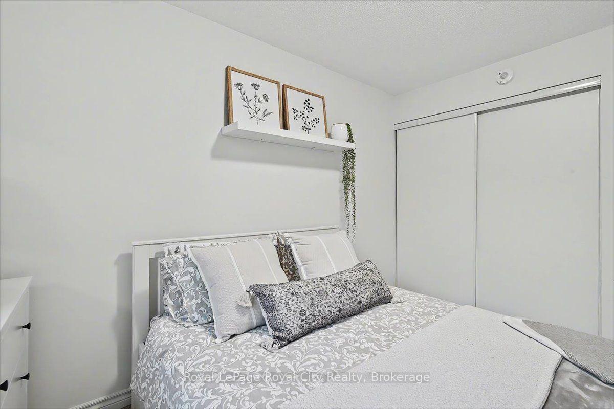 Photo 18 of Unit 120, 1284 Gordon Street, Guelph, Kortright East — HOMEH