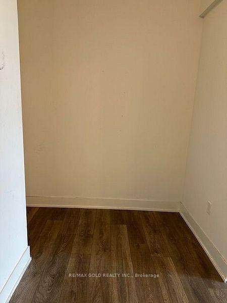 Photo 13 of Unit 1002, 2916 Highway 7 Road, Vaughan, Concord — HOMEH