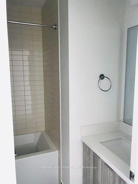 Photo 19 of Unit 1002, 2916 Highway 7 Road, Vaughan, Concord — HOMEH