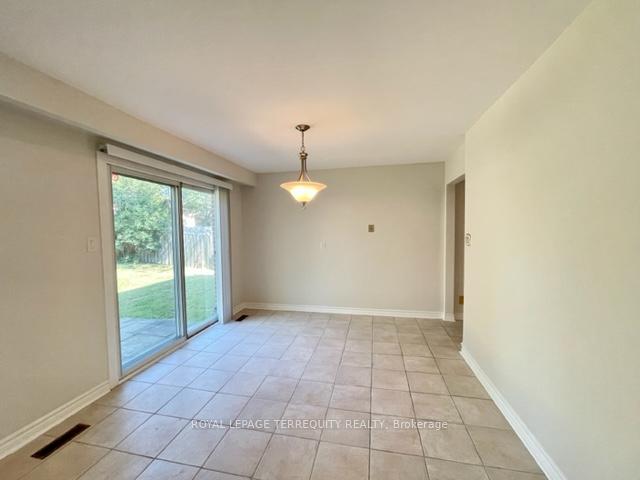Photo 16 of 743 Fieldstone Road, Mississauga, Erindale — HOMEH