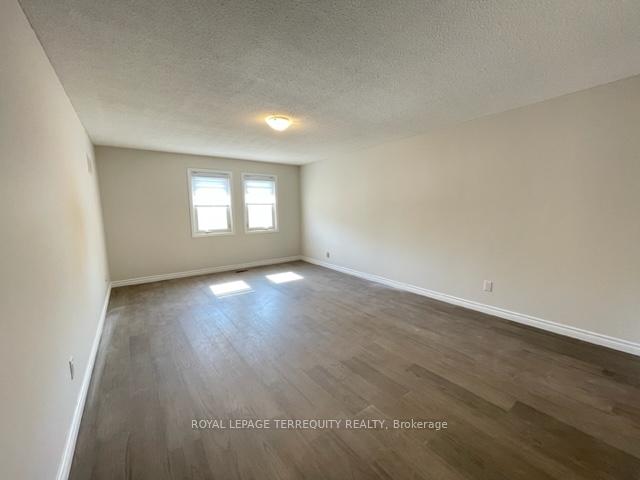 Photo 28 of 743 Fieldstone Road, Mississauga, Erindale — HOMEH