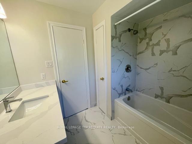 Photo 26 of 743 Fieldstone Road, Mississauga, Erindale — HOMEH