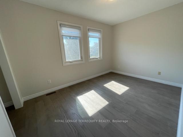 Photo 35 of 743 Fieldstone Road, Mississauga, Erindale — HOMEH