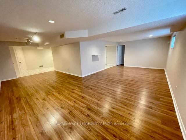 Photo 43 of 743 Fieldstone Road, Mississauga, Erindale — HOMEH
