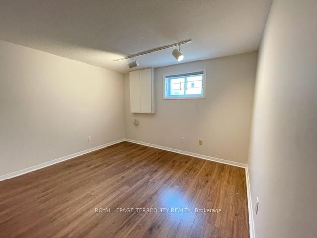 Photo 47 of 743 Fieldstone Road, Mississauga, Erindale — HOMEH