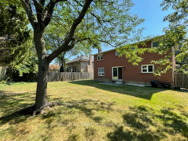 Photo 50 of 743 Fieldstone Road, Mississauga, Erindale — HOMEH