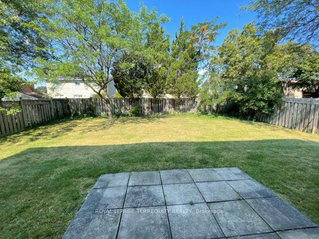 Photo 53 of 743 Fieldstone Road, Mississauga, Erindale — HOMEH