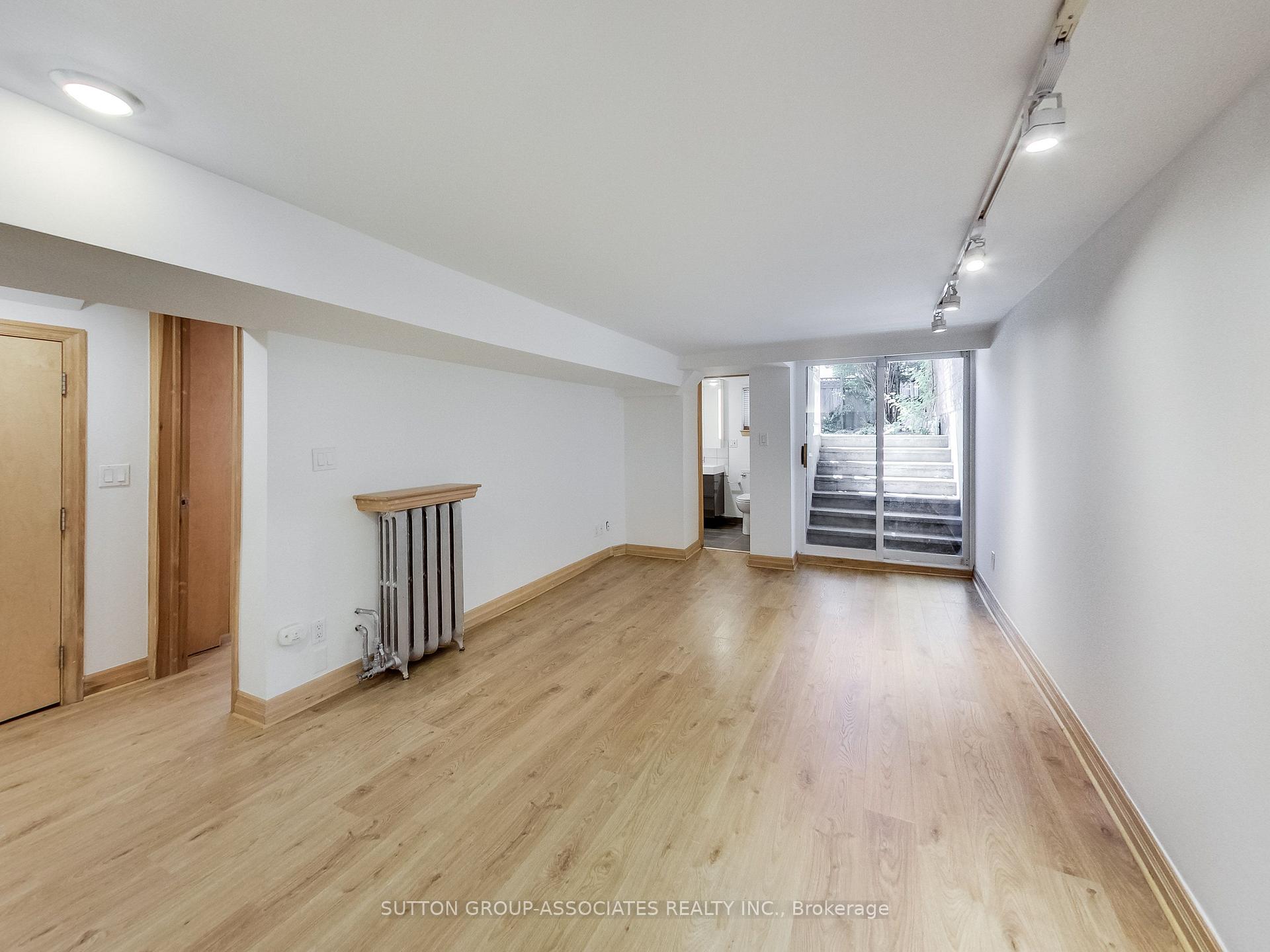Photo 5 of Unit Lower, 20 Kendal Avenue, Toronto, The Annex — HOMEH