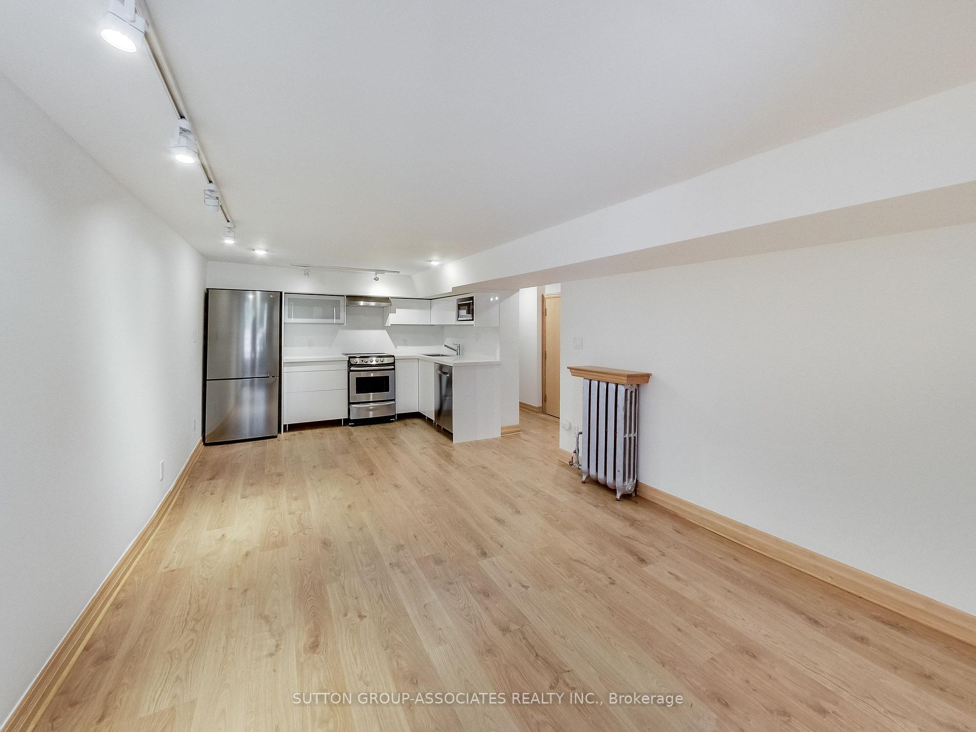 Photo 6 of Unit Lower, 20 Kendal Avenue, Toronto, The Annex — HOMEH