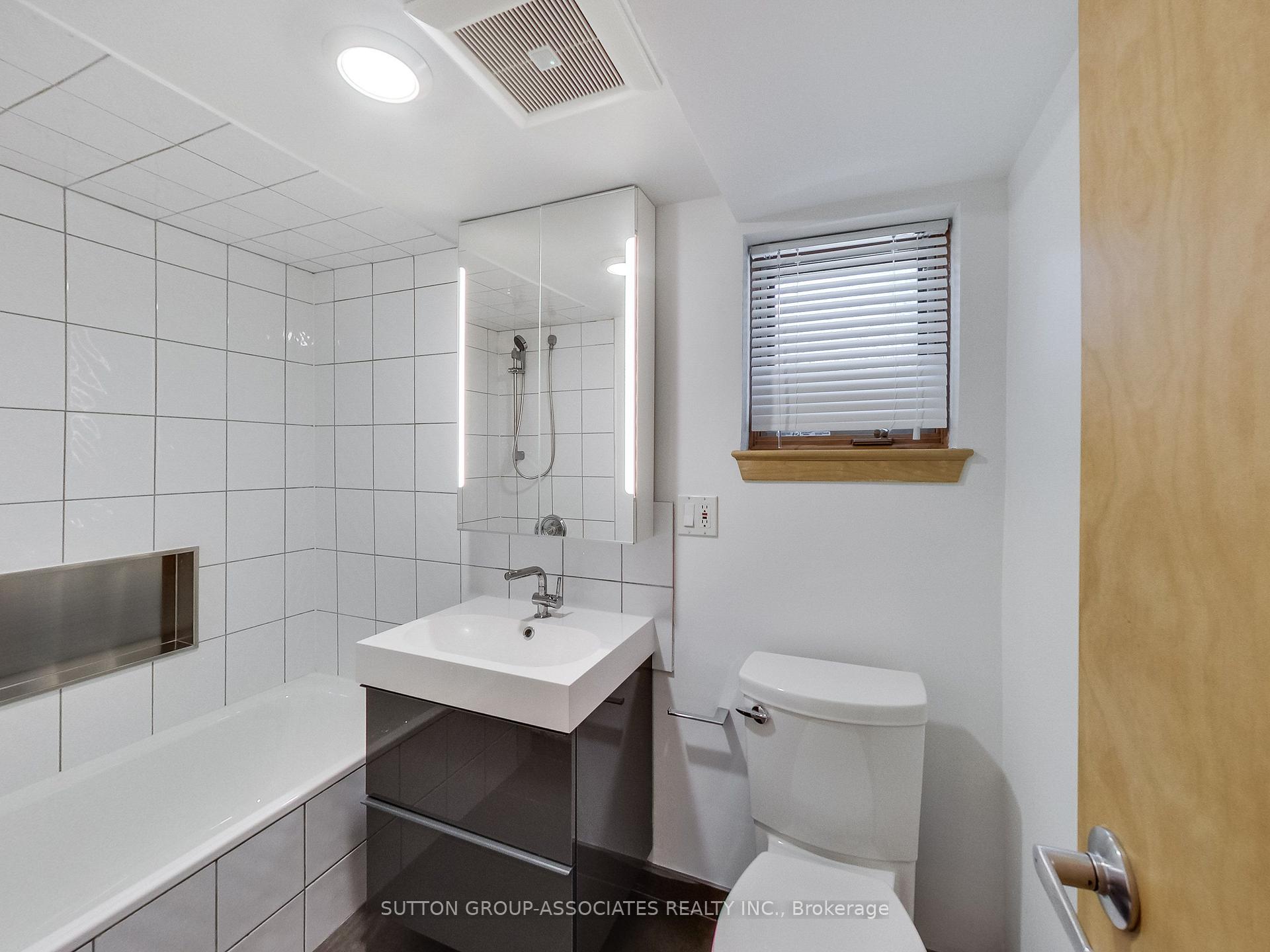 Photo 9 of Unit Lower, 20 Kendal Avenue, Toronto, The Annex — HOMEH