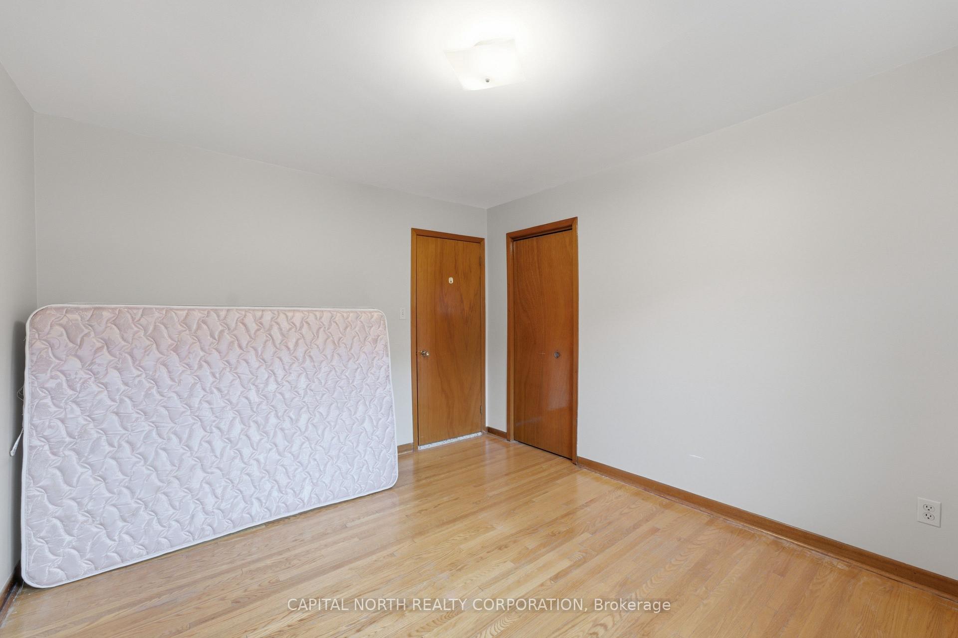 Photo 24 of 21 Maryhill Drive, Etobicoke, Mount Olive-Silverstone-Jamestown — HOMEH