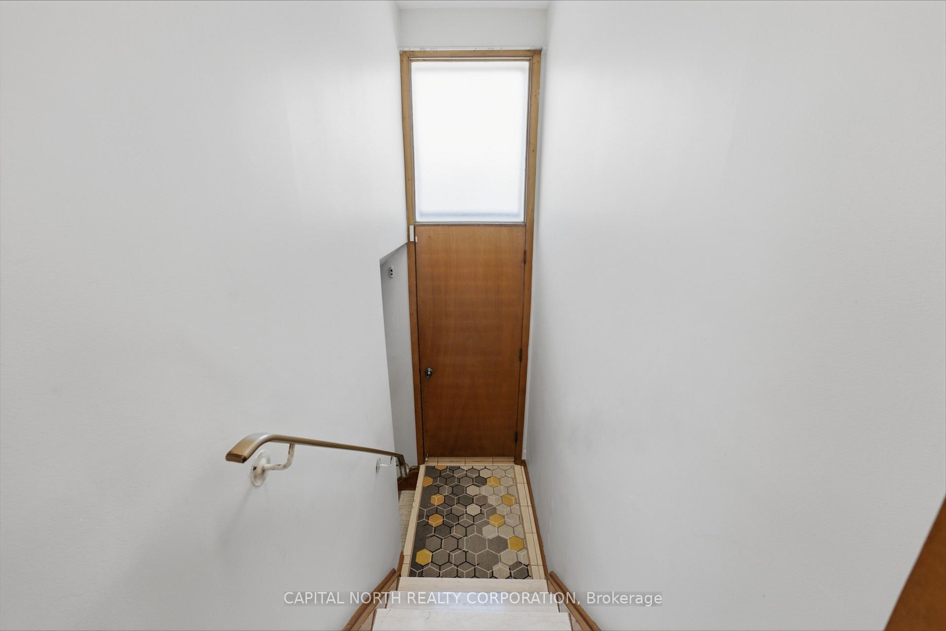 Photo 26 of 21 Maryhill Drive, Etobicoke, Mount Olive-Silverstone-Jamestown — HOMEH