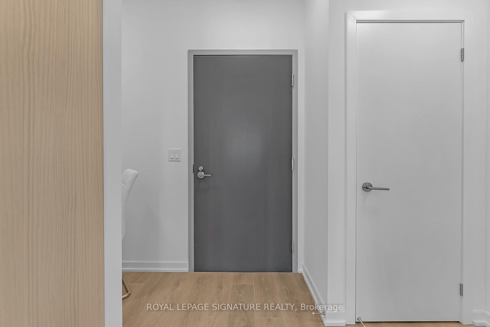 Photo 3 of Unit 722, 36 Forest Manor Road, North York, Henry Farm — HOMEH