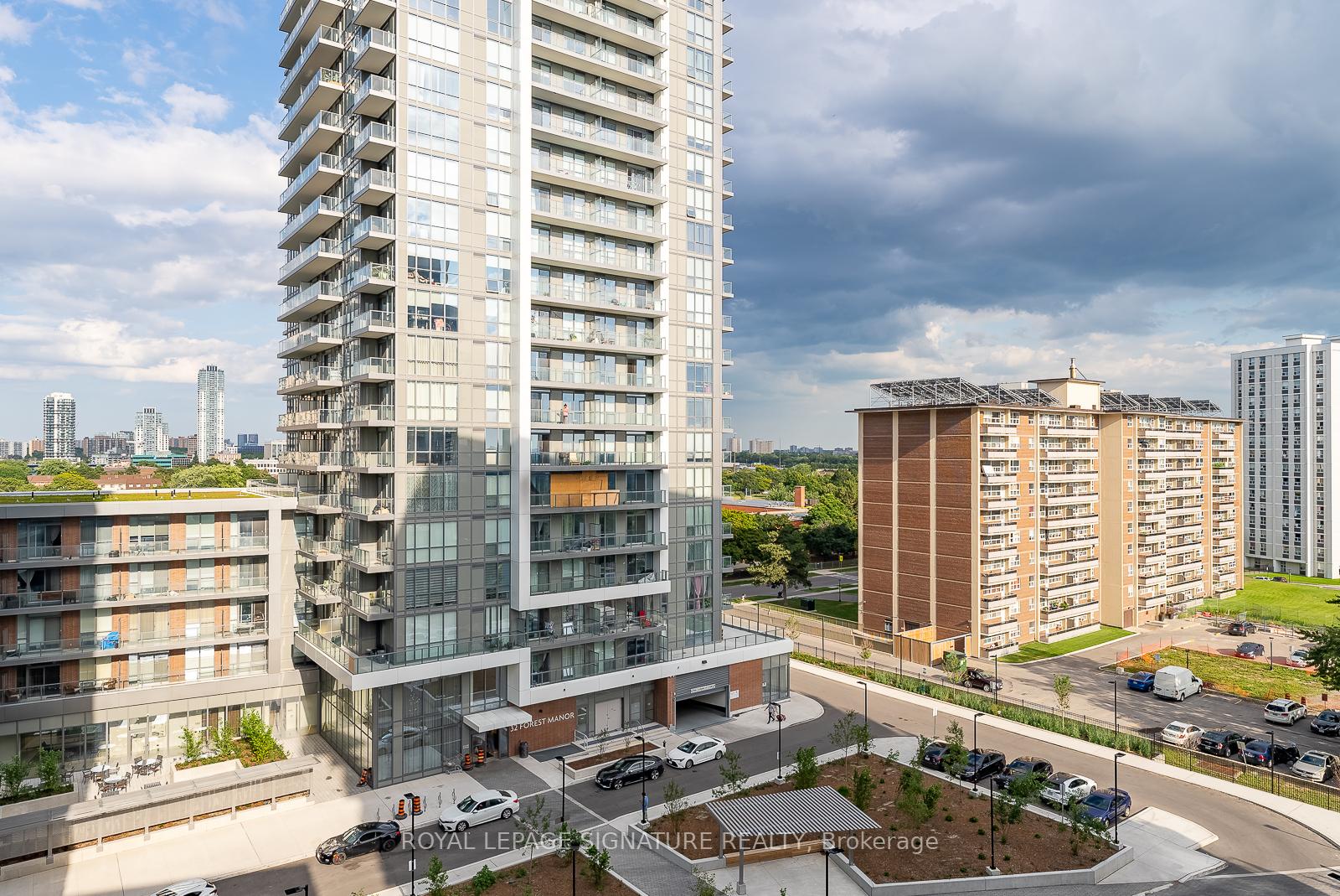 Photo 17 of Unit 722, 36 Forest Manor Road, North York, Henry Farm — HOMEH
