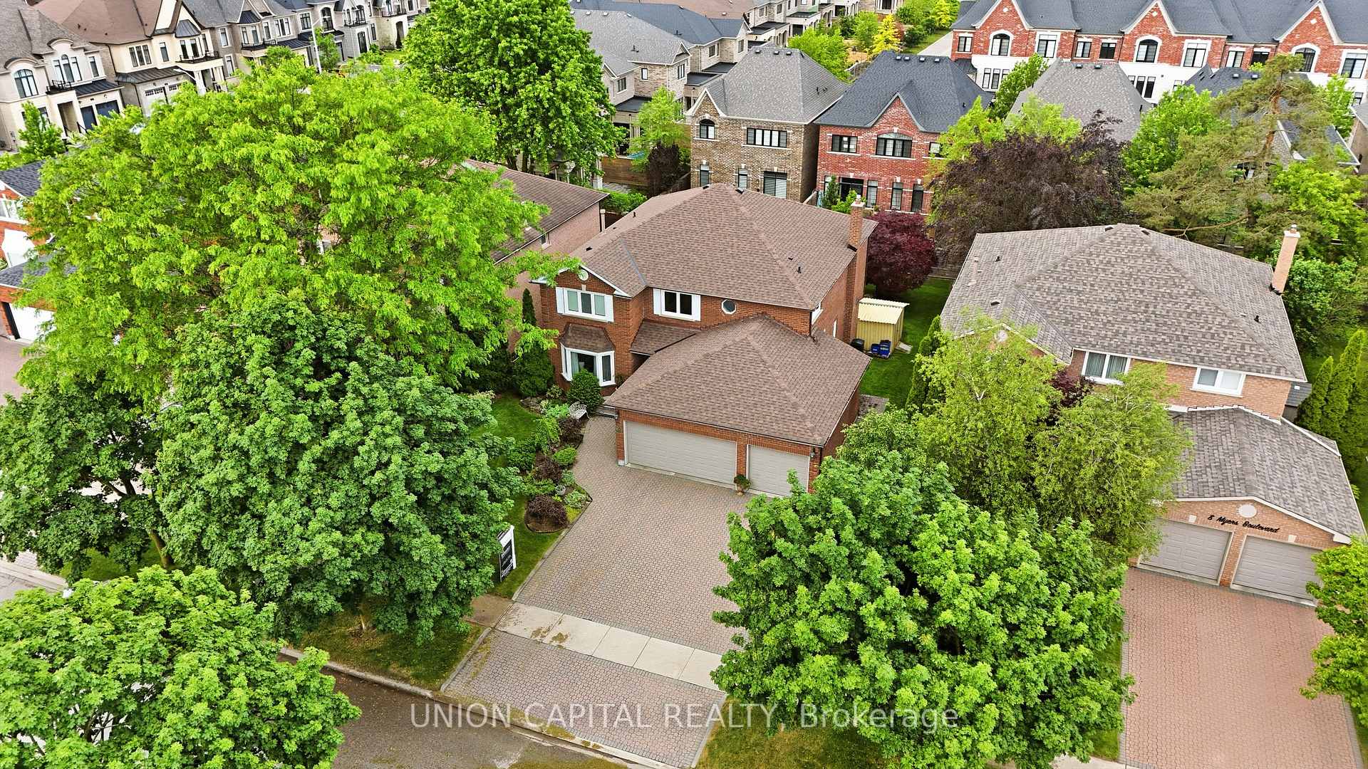 Photo 2 of 10 Myers Boulevard, Richmond Hill, South Richvale — HOMEH