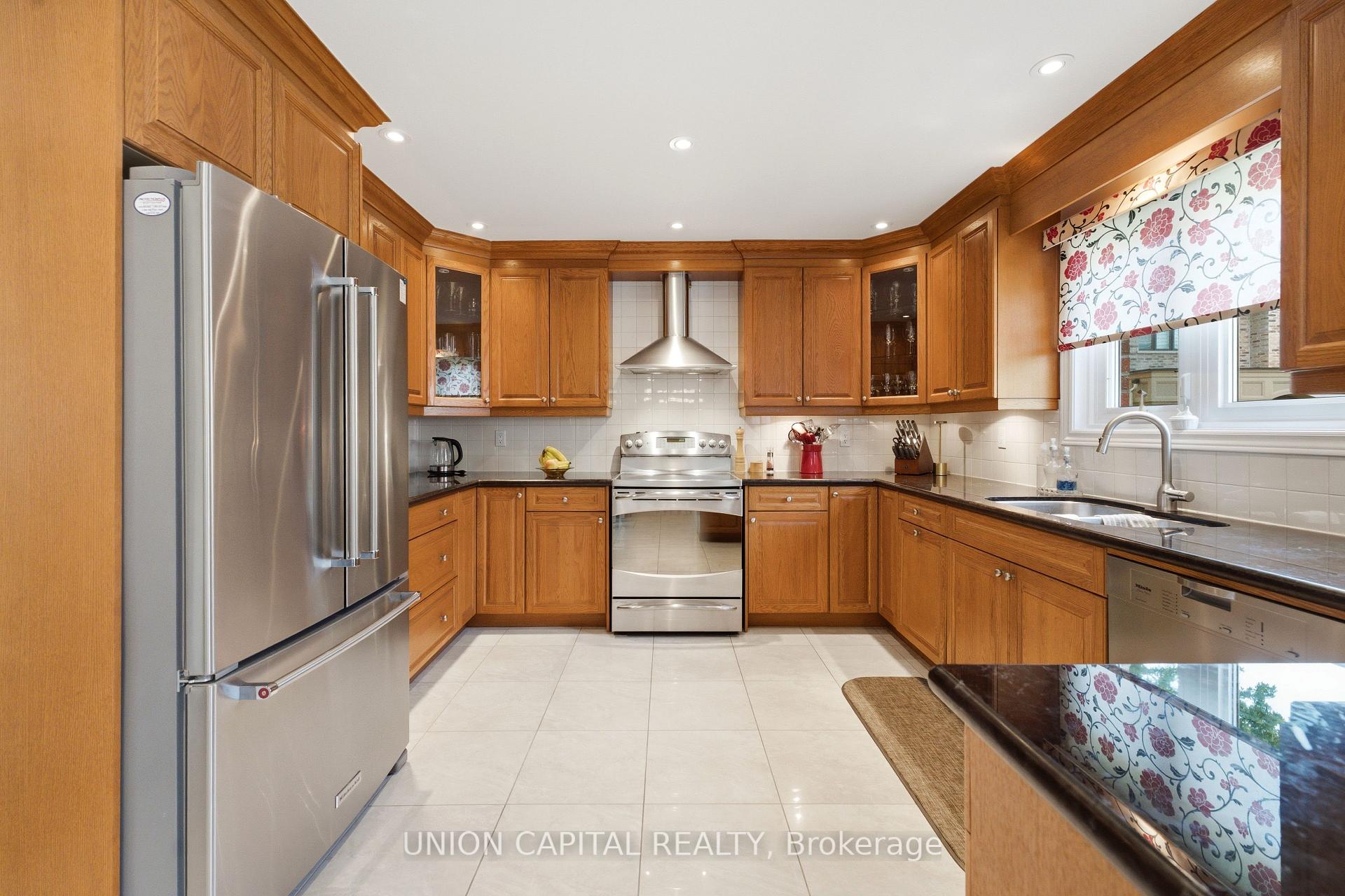 Photo 5 of 10 Myers Boulevard, Richmond Hill, South Richvale — HOMEH