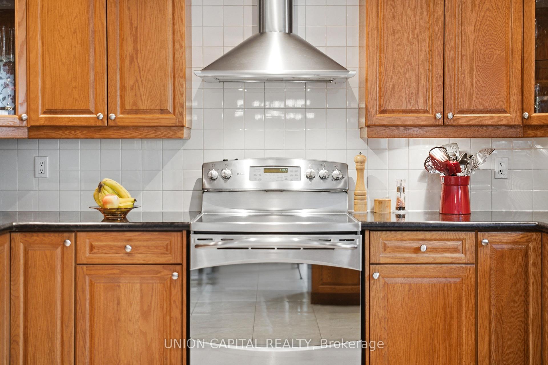 Photo 7 of 10 Myers Boulevard, Richmond Hill, South Richvale — HOMEH