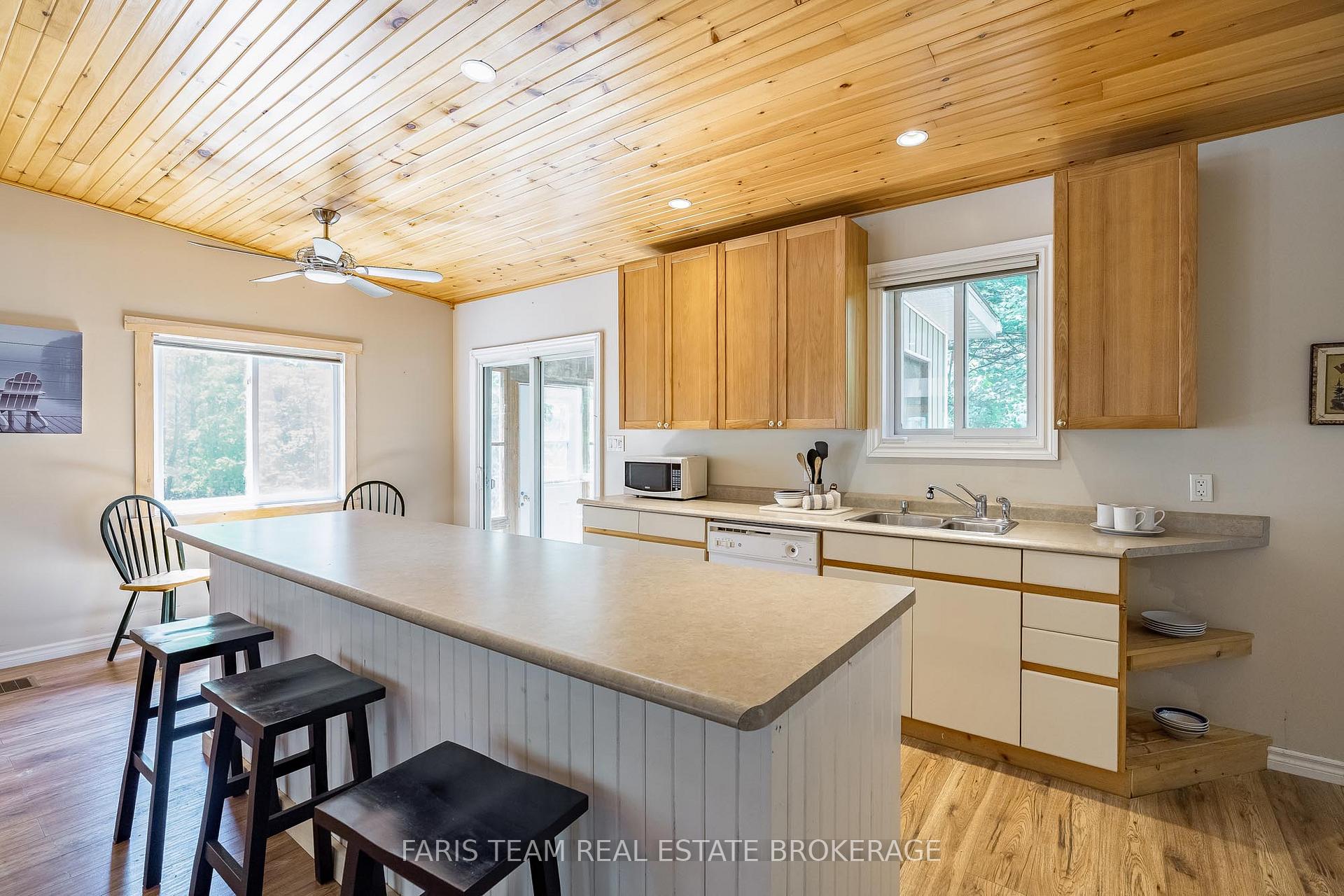 Photo 7 of 1226 Baseline Road, Gravenhurst, Morrison — HOMEH