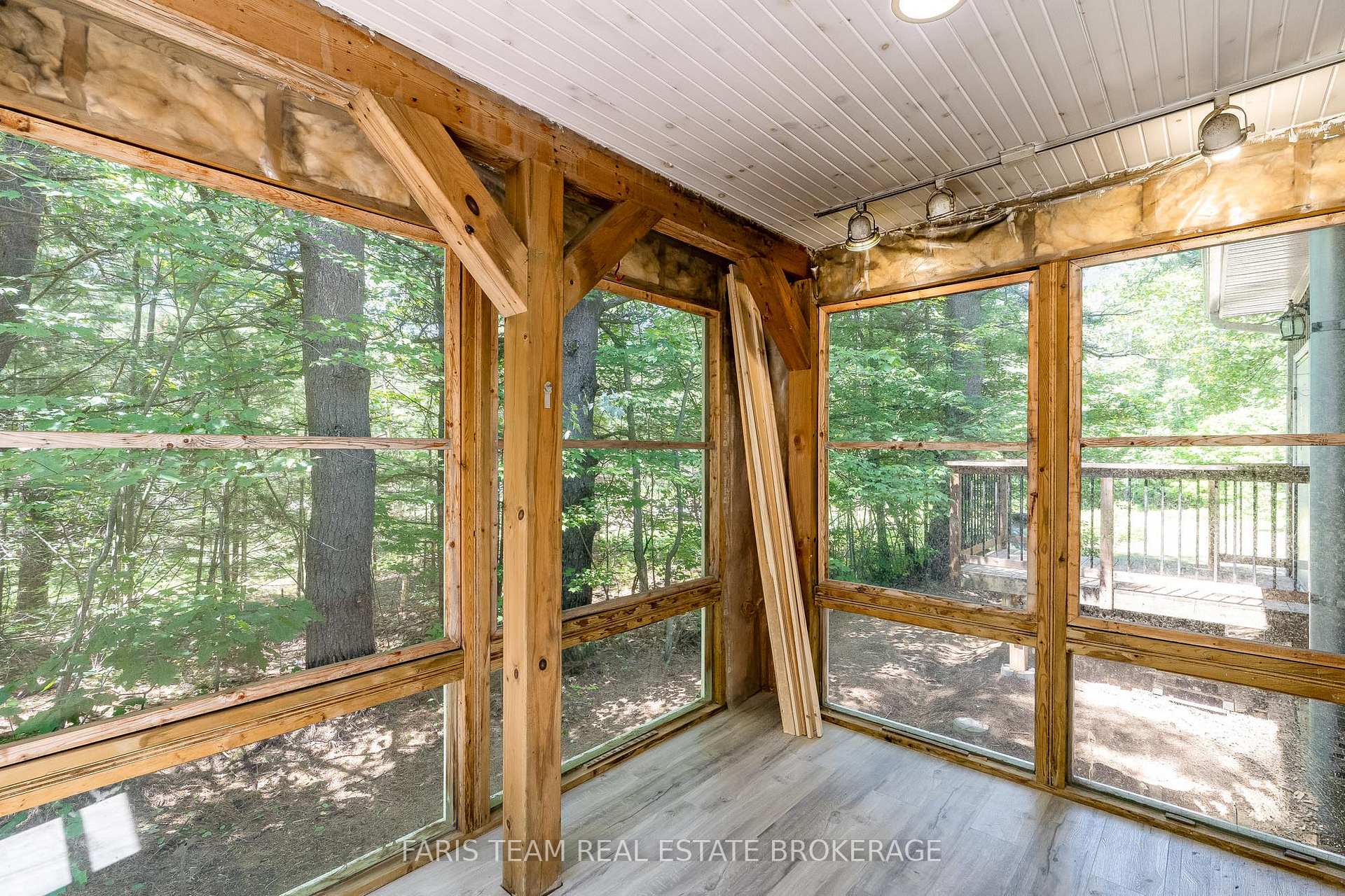 Photo 16 of 1226 Baseline Road, Gravenhurst, Morrison — HOMEH