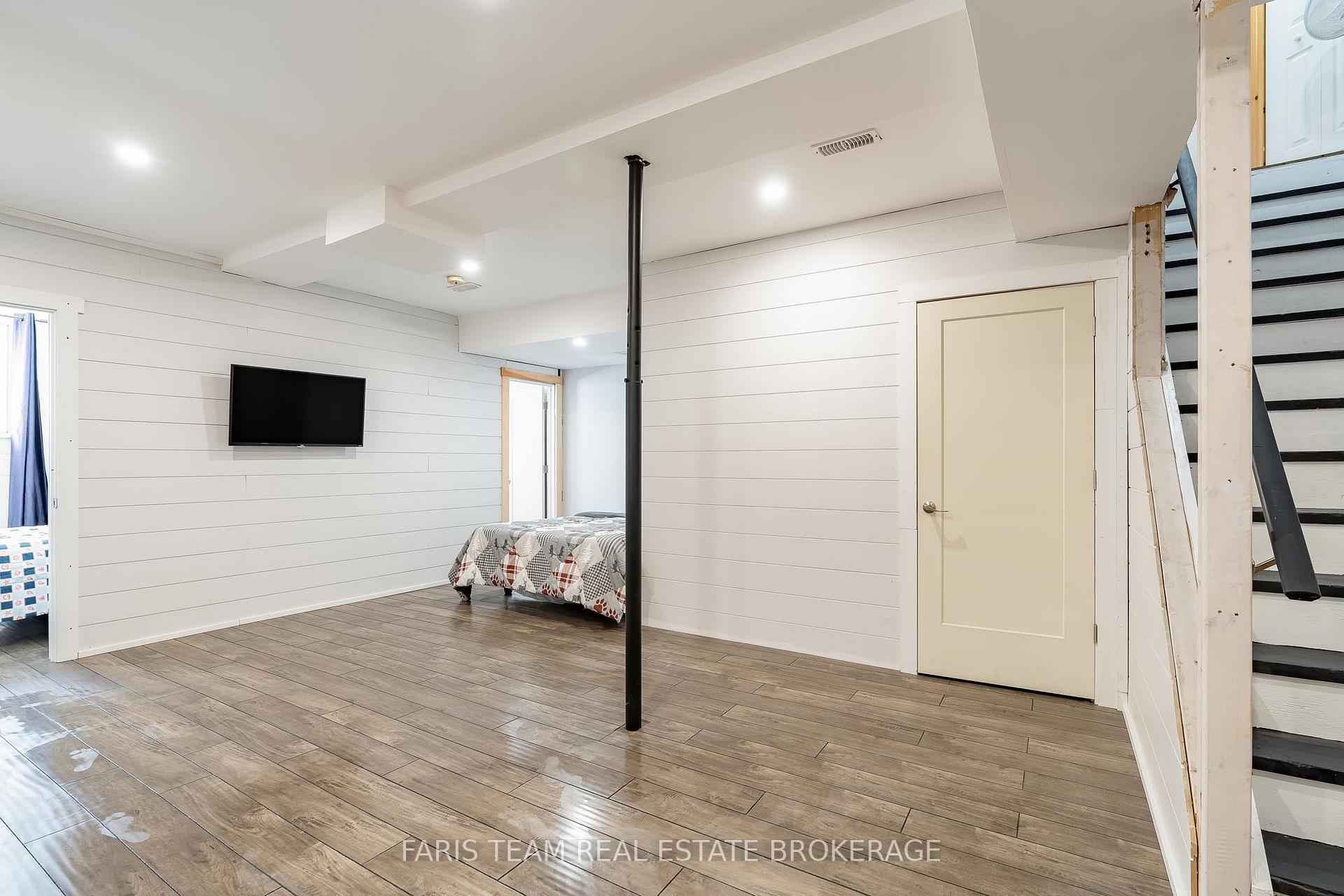 Photo 24 of 1226 Baseline Road, Gravenhurst, Morrison — HOMEH