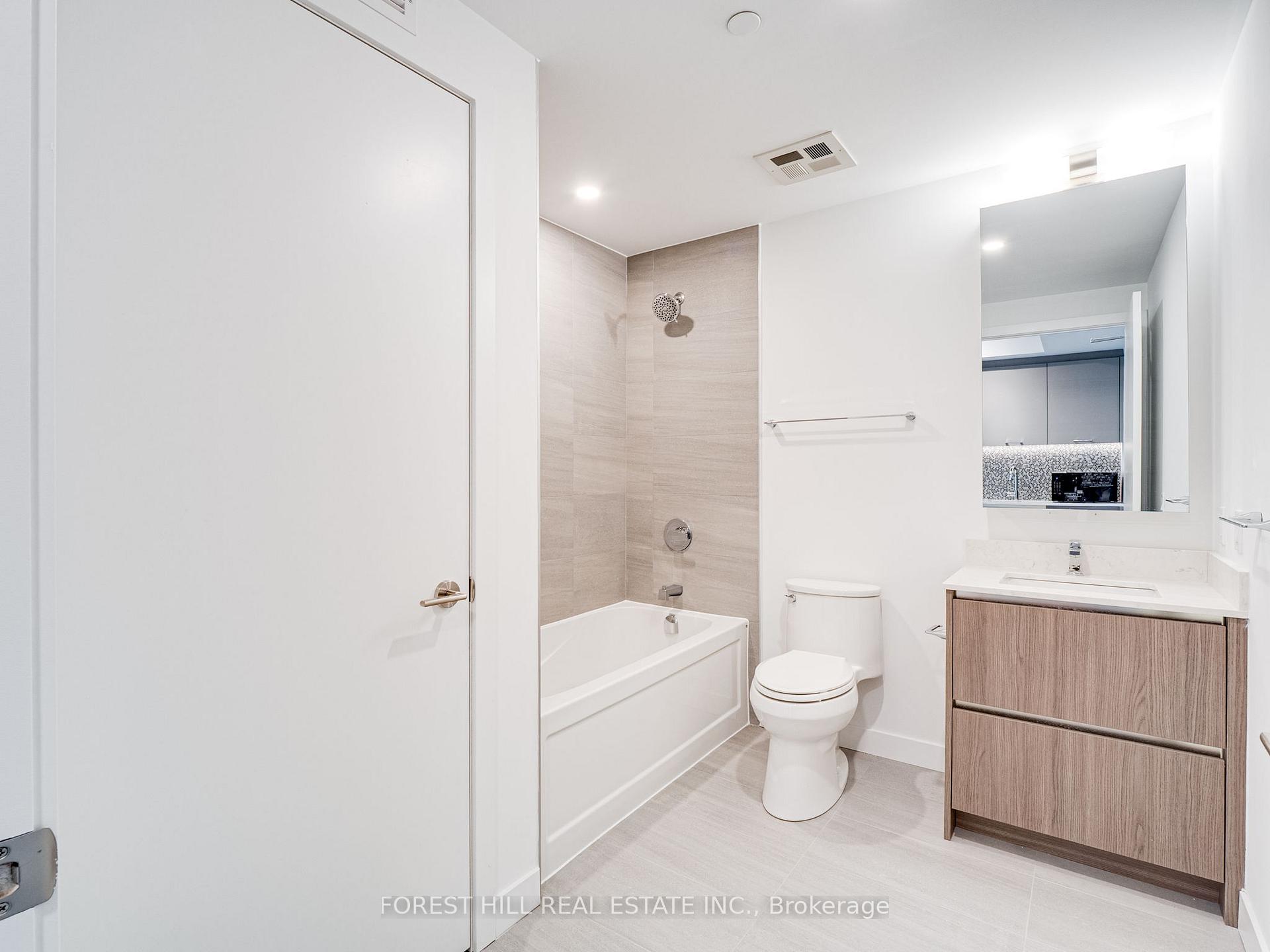 Photo 14 of Unit 202, 8188 Yonge Street, Vaughan, Uplands — HOMEH
