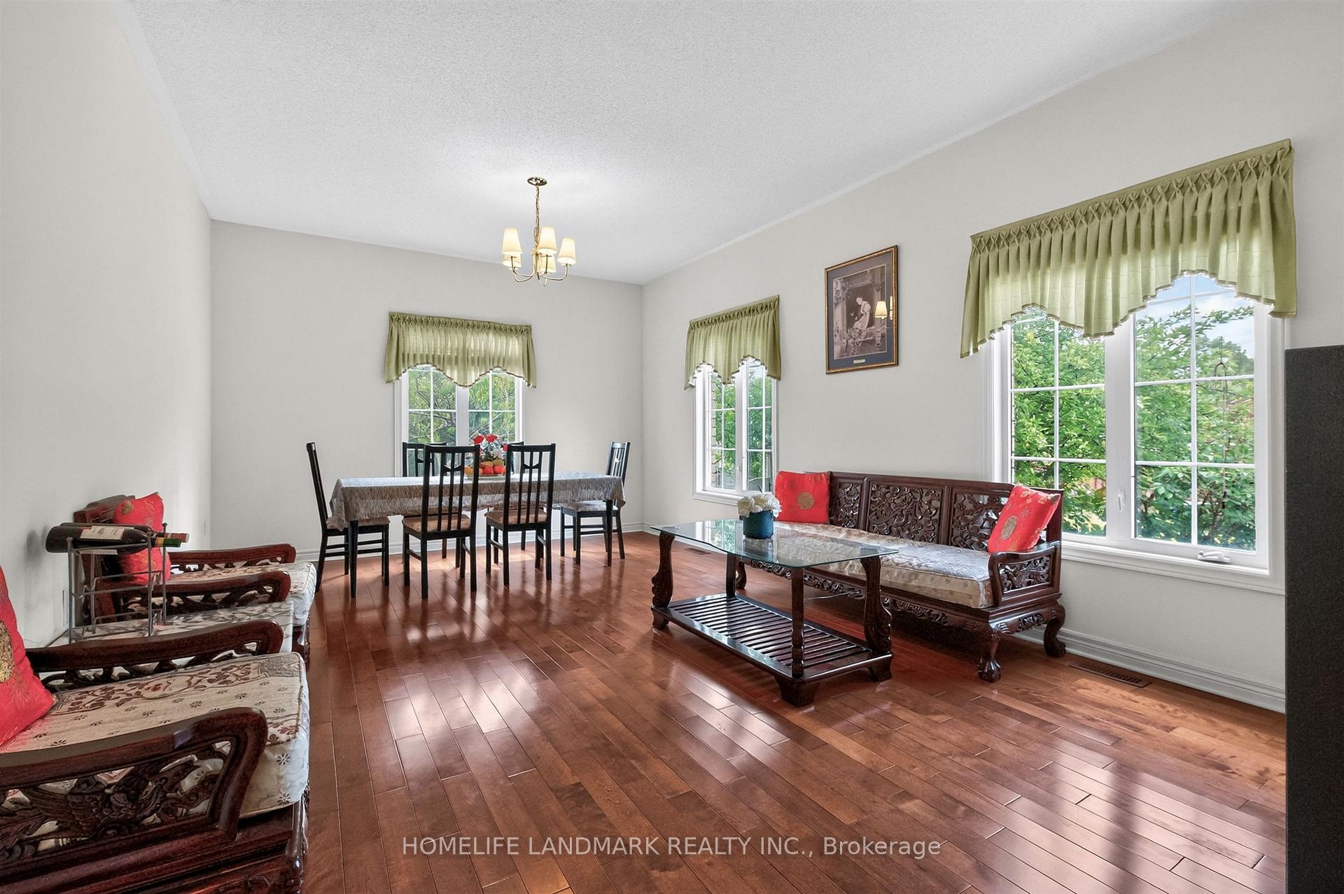 Photo 6 of 218 Ridgecrest Road, Markham, Berczy — HOMEH