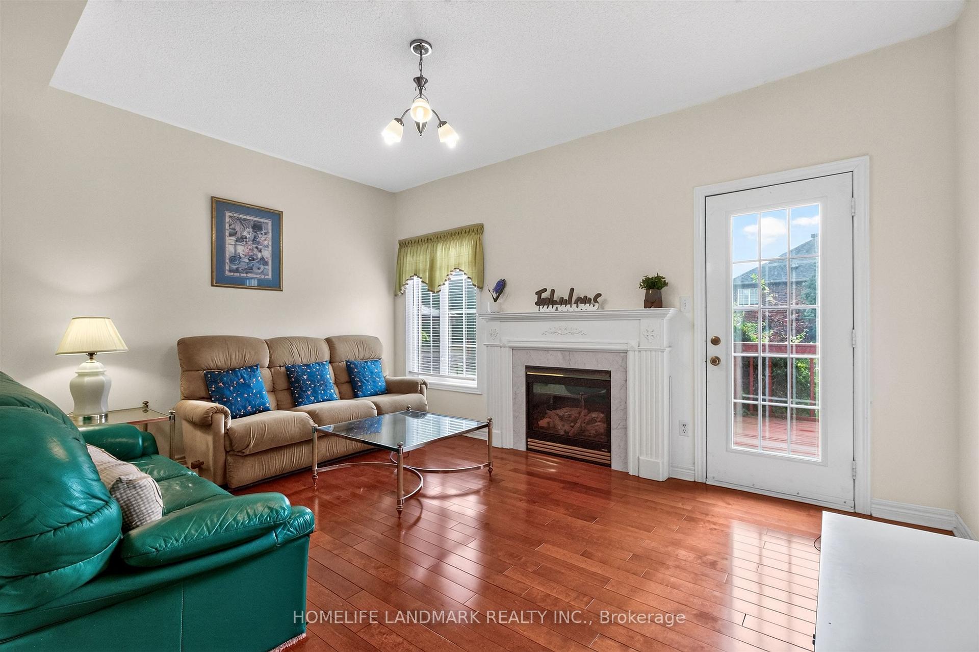 Photo 18 of 218 Ridgecrest Road, Markham, Berczy — HOMEH