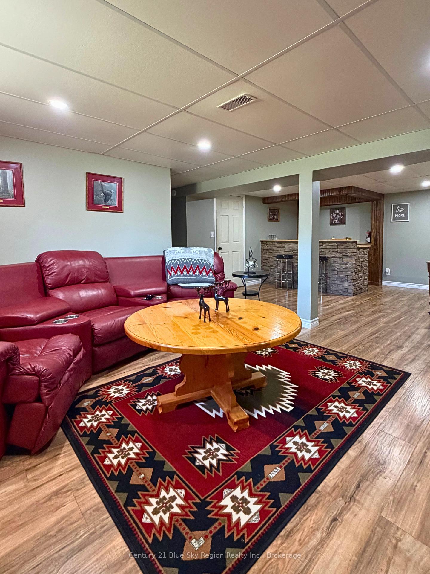 Photo 23 of 940 Lily Street, Mattawa — HOMEH