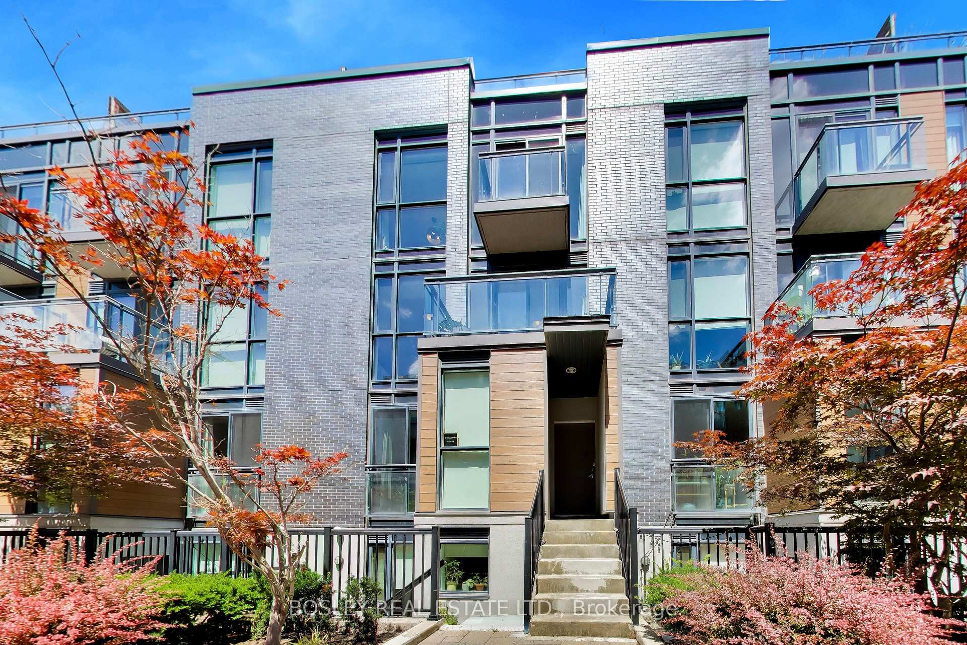 Photo 1 of Unit 803, 57 Macaulay Avenue, Toronto, Dovercourt-Wallace Emerson-Junction — HOMEH