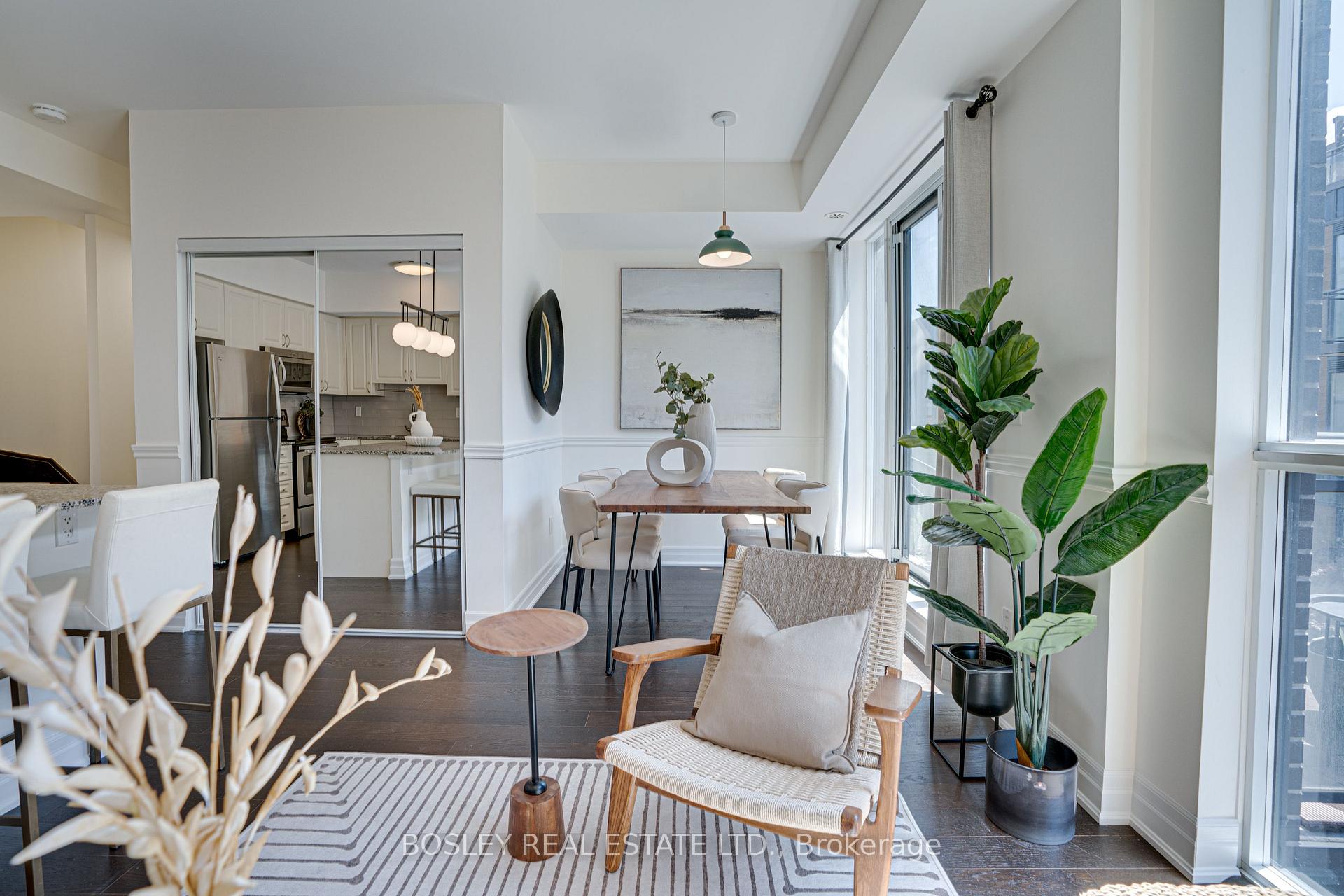 Photo 7 of Unit 803, 57 Macaulay Avenue, Toronto, Dovercourt-Wallace Emerson-Junction — HOMEH