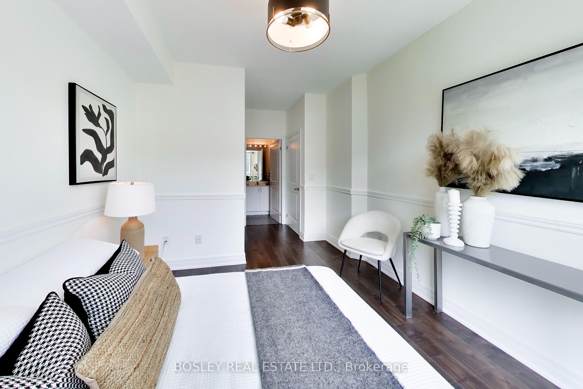 Photo 16 of Unit 803, 57 Macaulay Avenue, Toronto, Dovercourt-Wallace Emerson-Junction — HOMEH