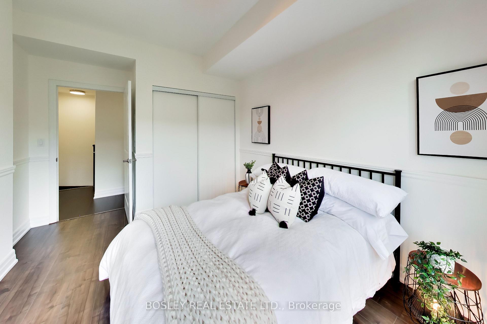 Photo 20 of Unit 803, 57 Macaulay Avenue, Toronto, Dovercourt-Wallace Emerson-Junction — HOMEH
