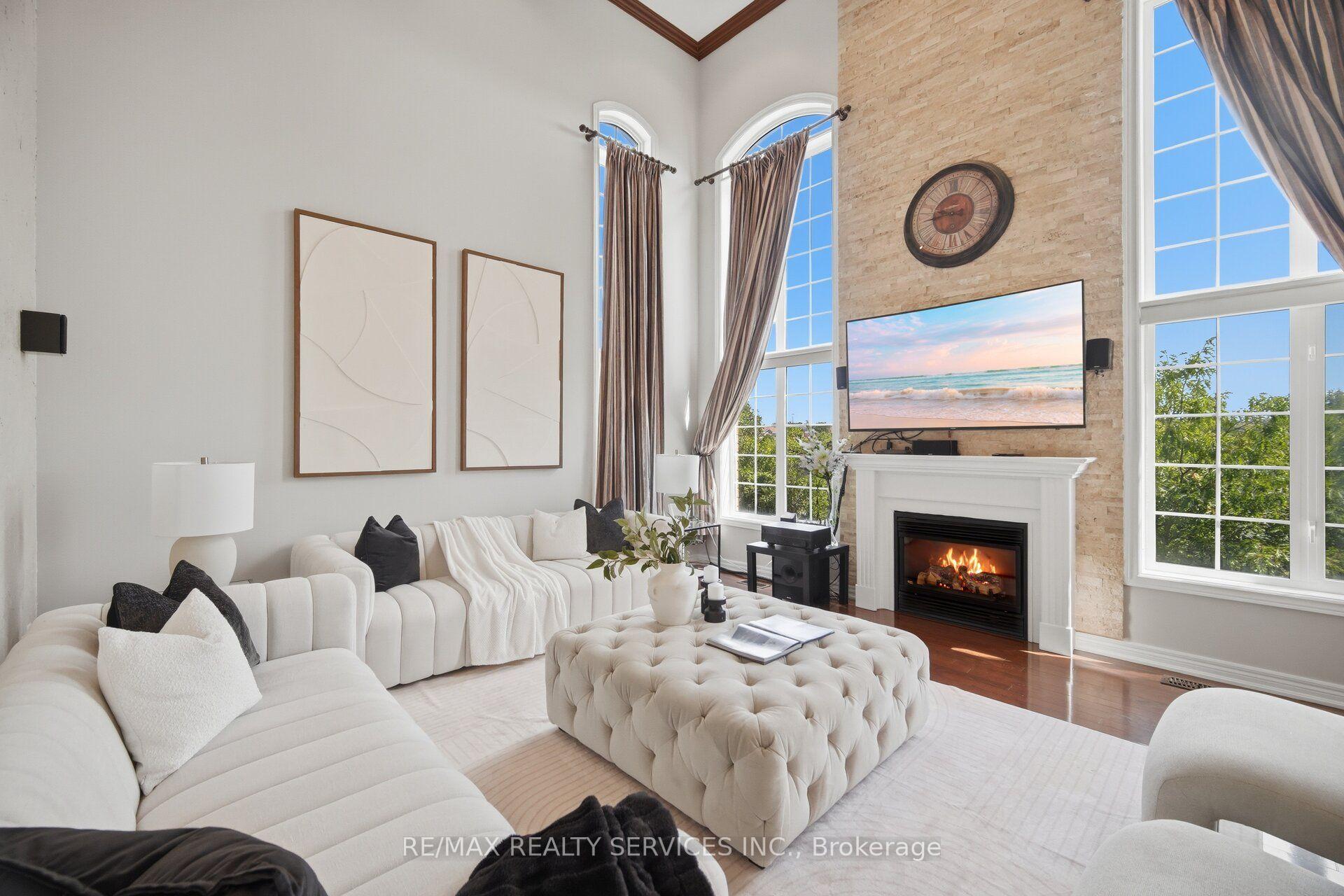 Photo 20 of 35 Stoneylake Avenue, Brampton, Madoc — HOMEH