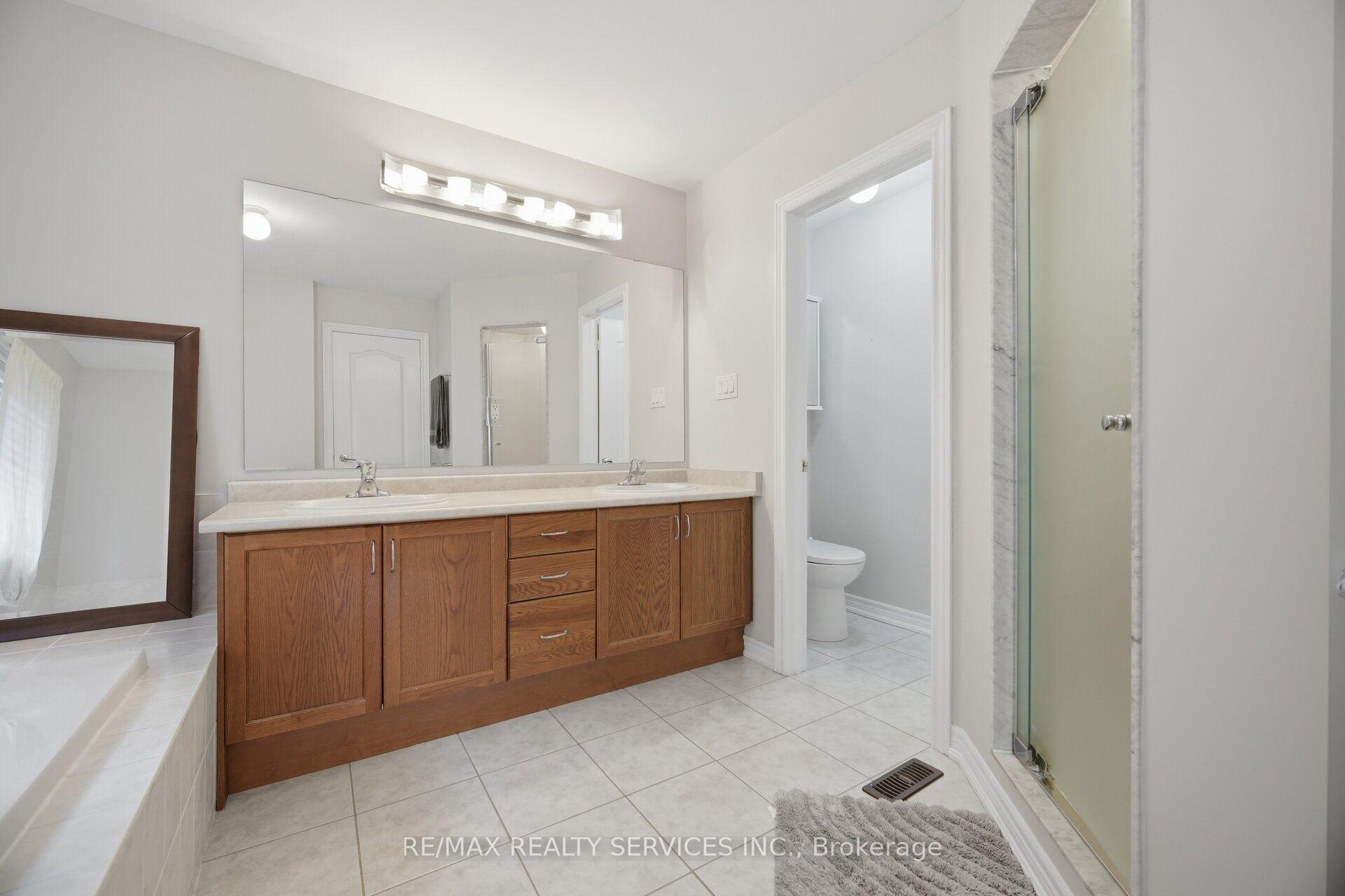 Photo 28 of 35 Stoneylake Avenue, Brampton, Madoc — HOMEH