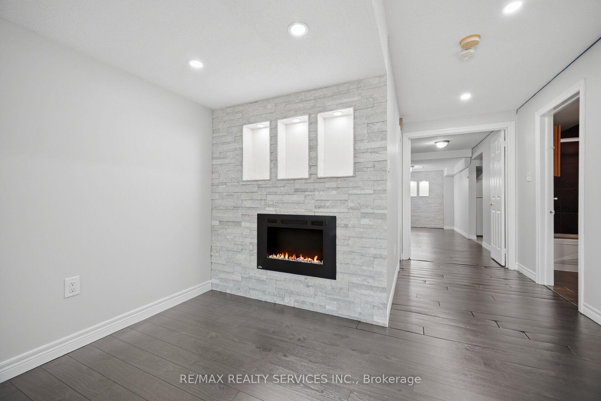 Photo 33 of 35 Stoneylake Avenue, Brampton, Madoc — HOMEH