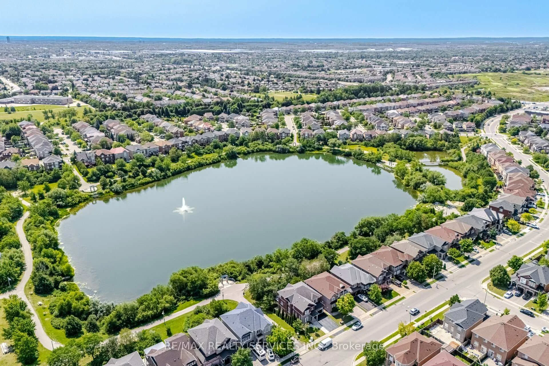 Photo 52 of 35 Stoneylake Avenue, Brampton, Madoc — HOMEH