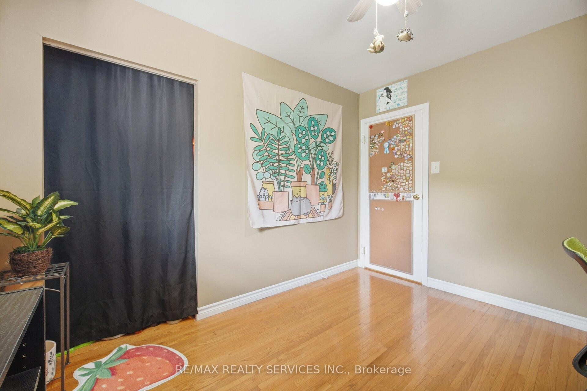Photo 24 of 15 Ferndale Crescent, Brampton, Brampton East — HOMEH